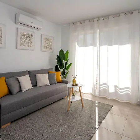 Sakura By Interhome * Segur de Calafell